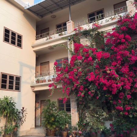 Pikul Apartment Hotel Nong Khai Dış mekan fotoğraf